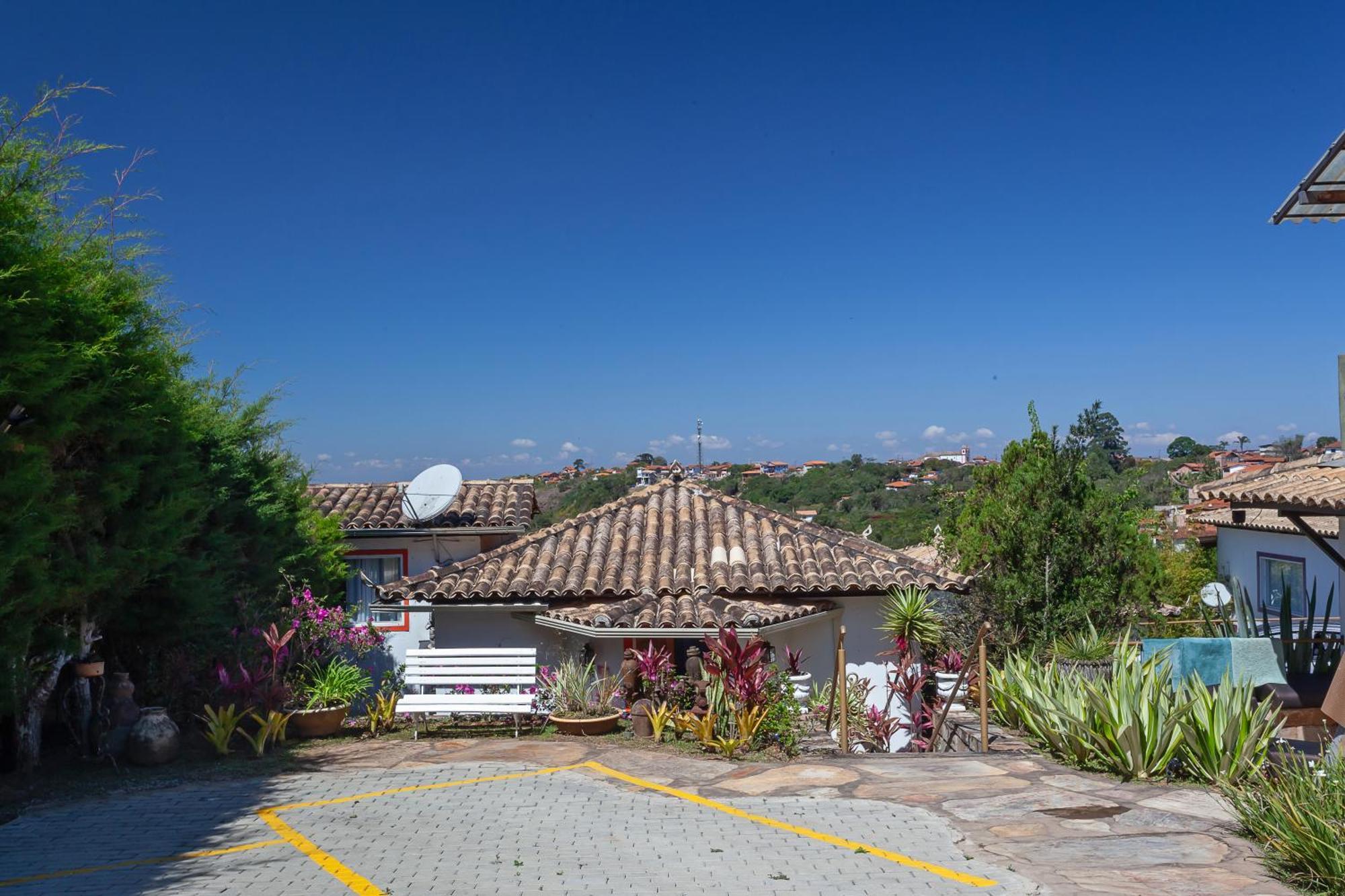 Pousada Loft Da Serra Lavras Novas Luaran gambar